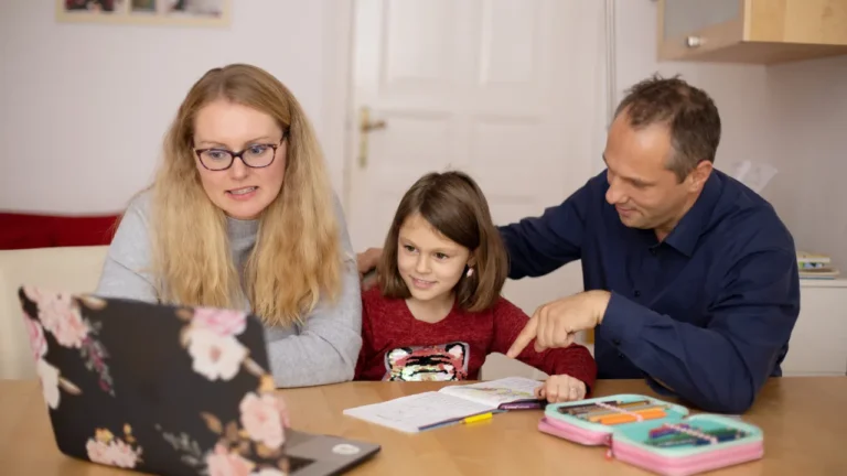 10 signs you have a toxic daughter-in-law